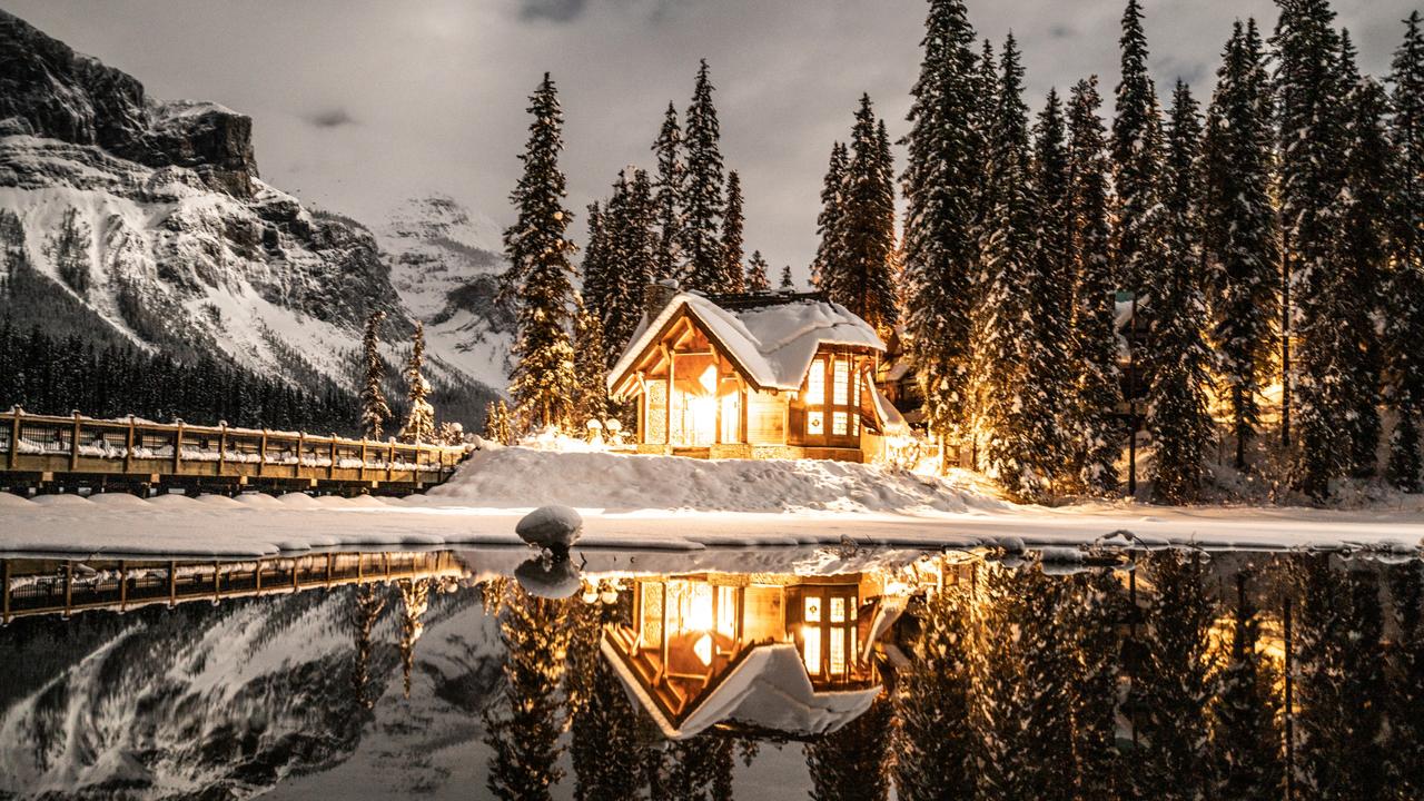 Canada winter travel boost: festive domestic tourism insights