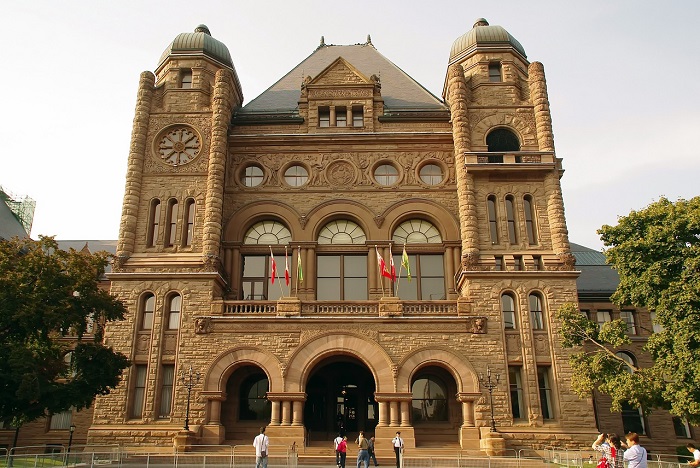 Schools-in-Canada-that-offers-scholarships